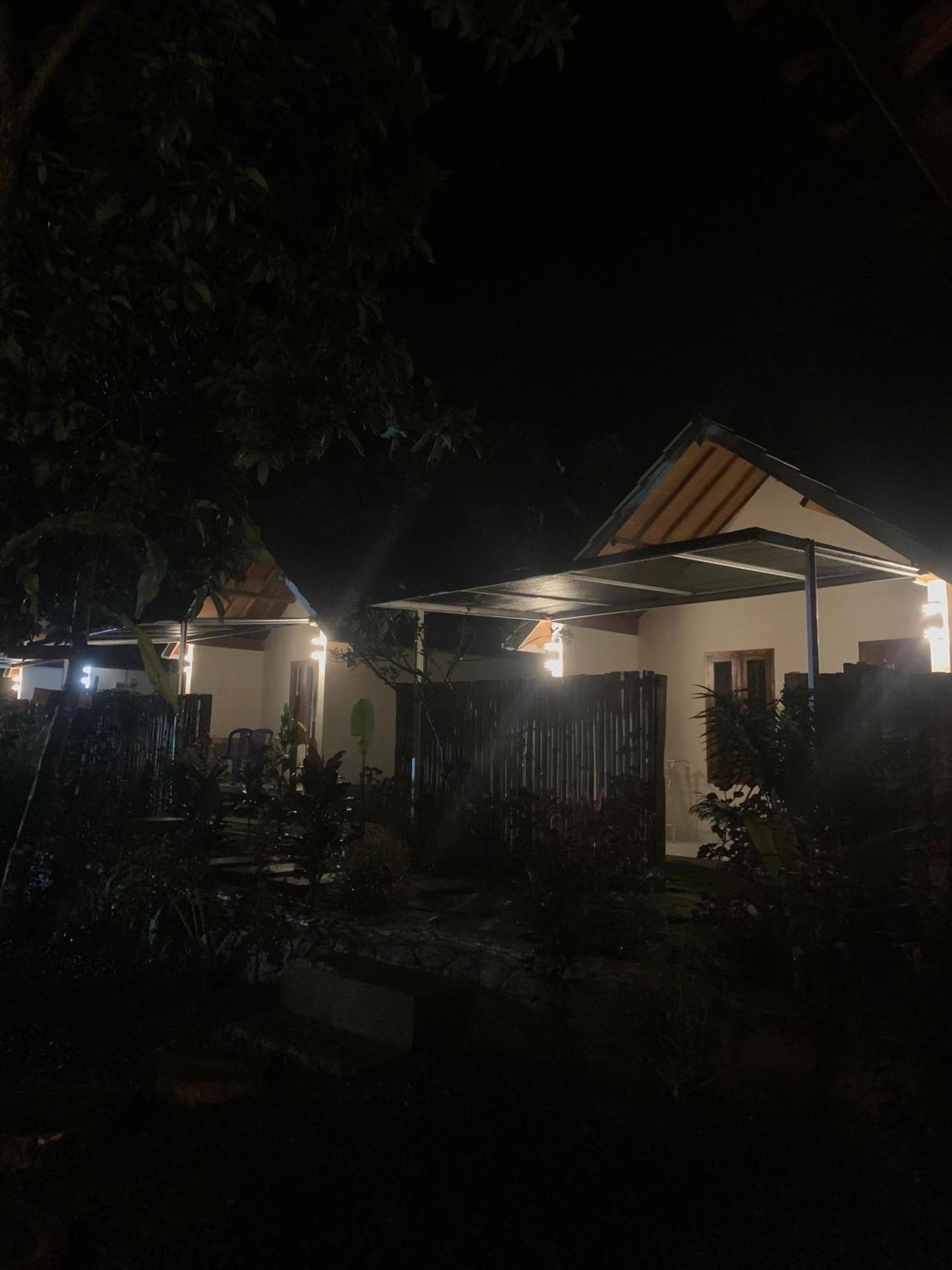 Avocado Homestay 테테바투 외부 사진